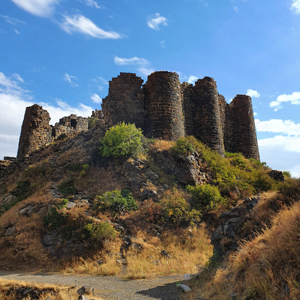 Անոմալ զոնա Արագածի լանջին
